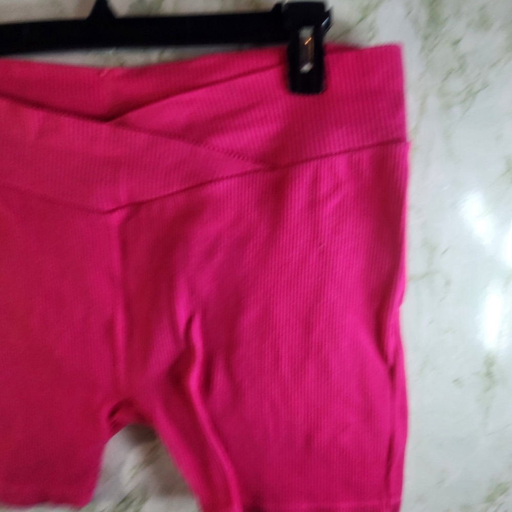 rue + Pink Ribbed Knit Shorts - Picture 4 of 8